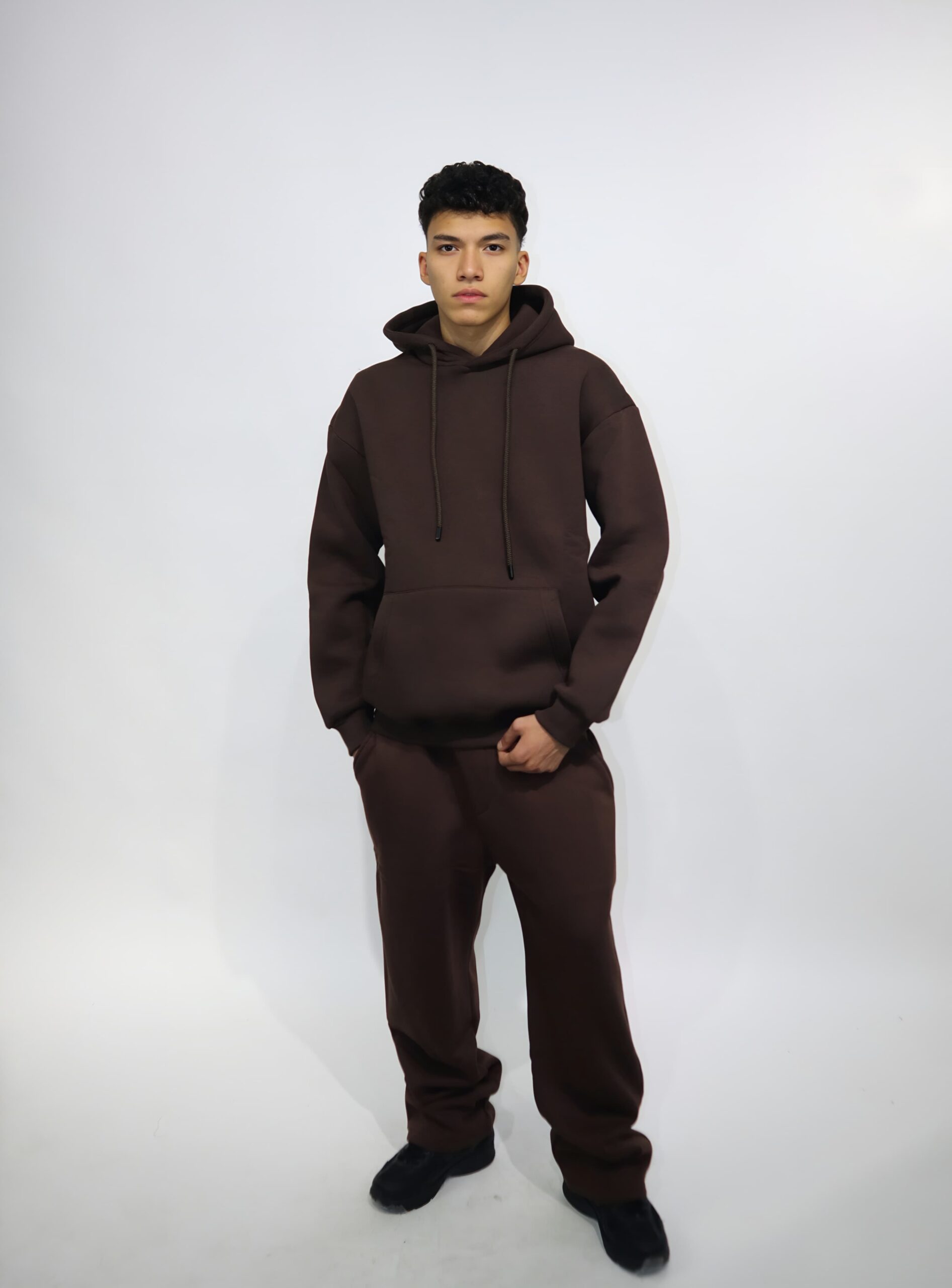 Picsart_25-11-29_21-13-18-344