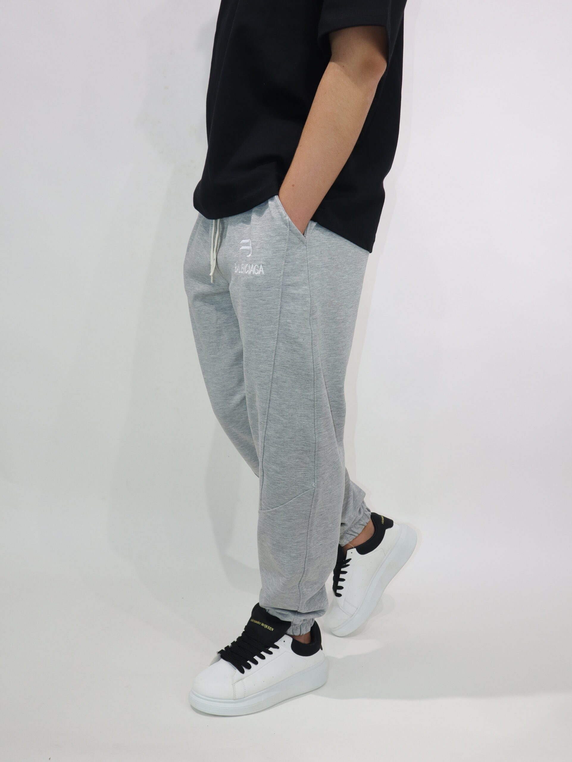Balenciaga Embroidered Sweatpant - Image 4