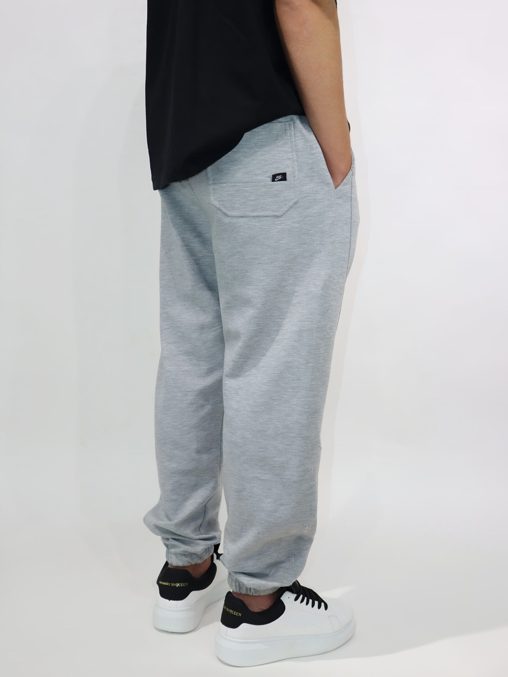 Nike Embroidered Sweatpant - Image 9